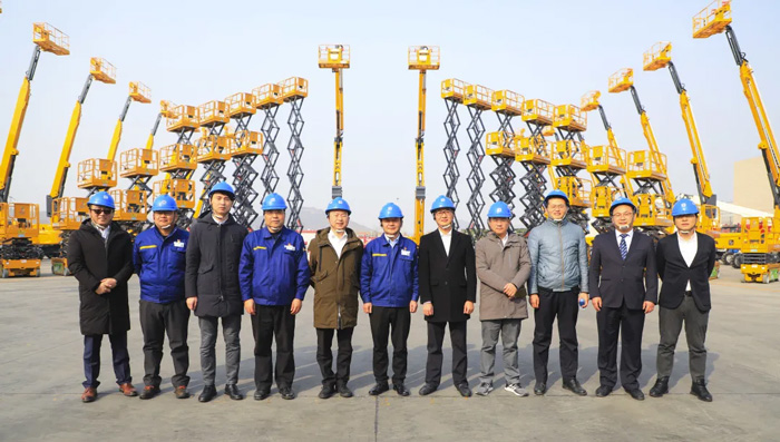 徐工消防、众能联合、融合电科签署战略合作协议!-4.jpg 徐工消防、众能联合、融合电科签署战略合作协议!-4.jpg